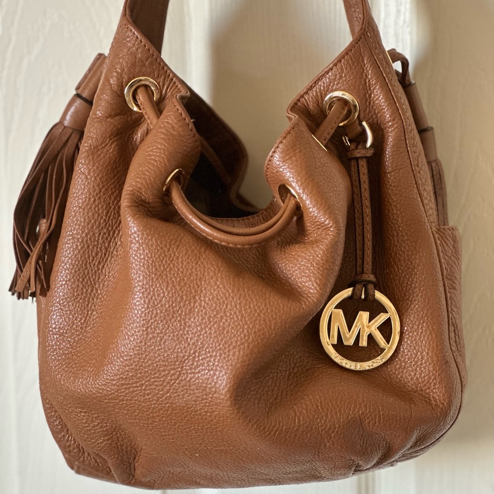 Micheal Kors Leather Handbag